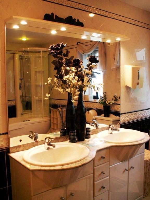 Teach Na Coiribe B&B Castlegar Esterno foto
